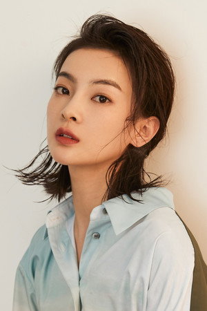 Yang Xing portrait