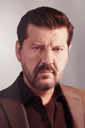 İlker Aksum portrait