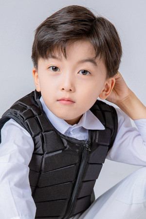 Shao Jie Rui portrait