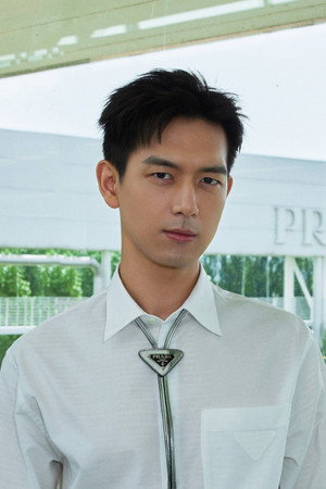 Li Xian portrait