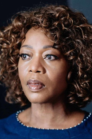 Alfre Woodard portrait