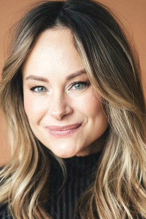 Alyshia Ochse portrait