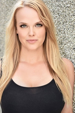 Clare Filipow portrait