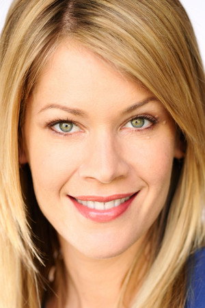 Wendi Kenya portrait