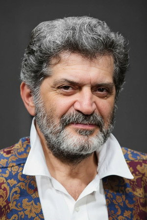 Haldun Ergüvenç portrait