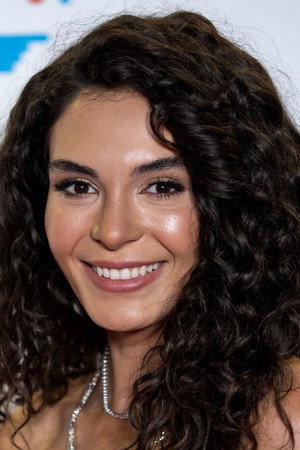 Ebru Şahin portrait
