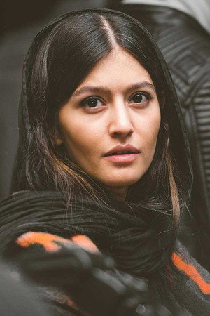 Pardis Ahmadieh portrait