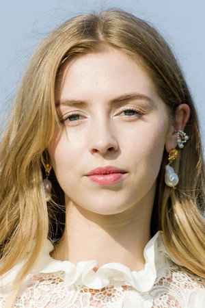 Hermione Corfield portrait
