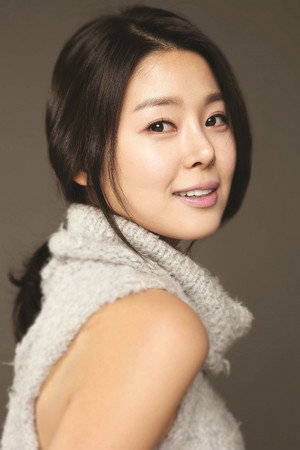 Min Ji-a portrait