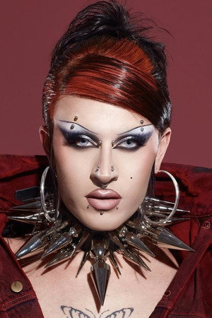 Daya Betty portrait