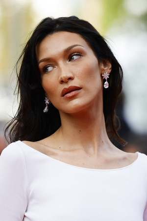 Bella Hadid portrait