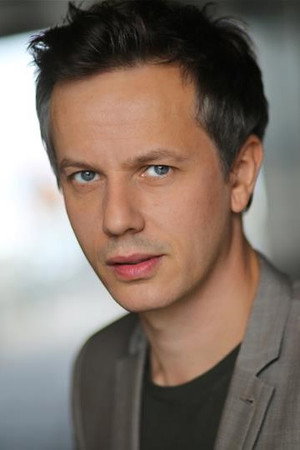 Luke de Woolfson portrait