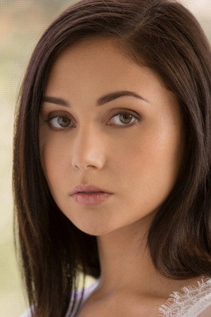 Ariana Marie portrait