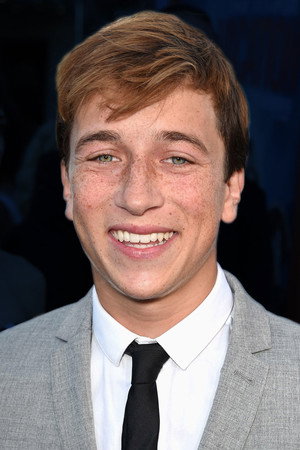 Skyler Gisondo portrait