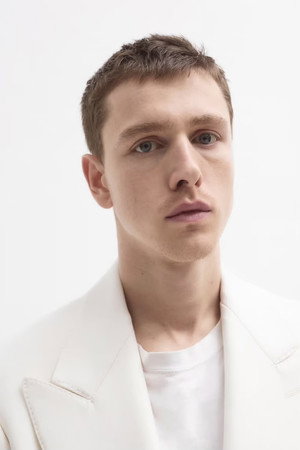 Harris Dickinson portrait