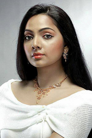 Samvrutha Sunil portrait