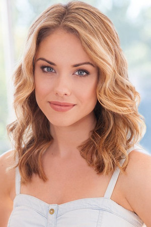 Stephanie Bennett portrait
