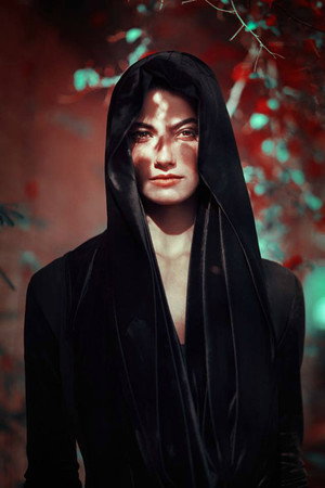Tara Emad portrait