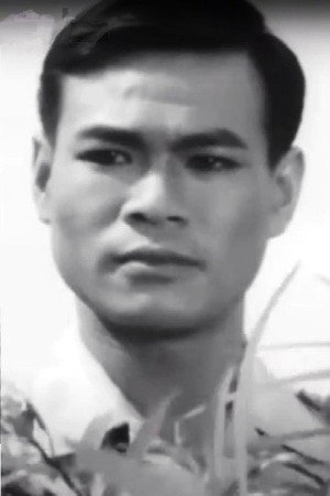 Xuan Thu Luu portrait