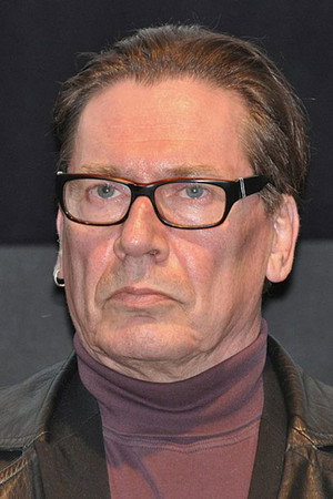 Matti Onnismaa portrait