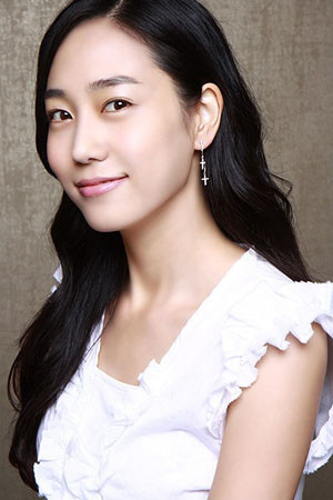 Ha Si-eun portrait