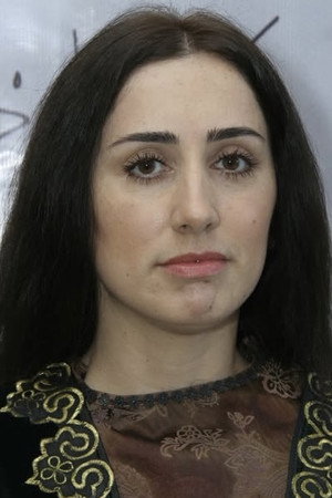 Metanet Abbasova portrait