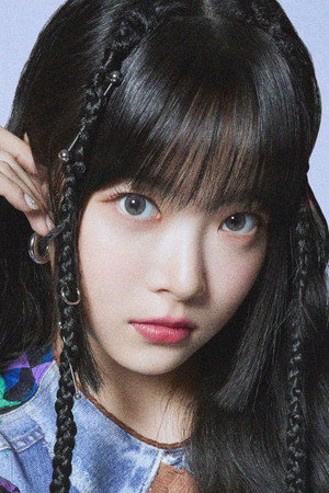 Hong Eunchae portrait