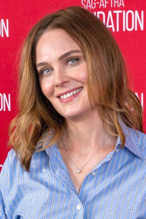 Emily Deschanel portrait