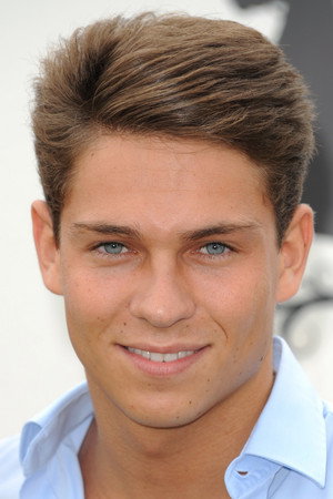 Joey Essex portrait
