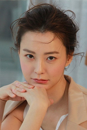 Jung Yu-mi portrait
