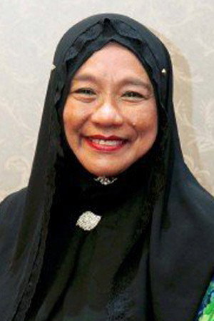 Wan Maimunah portrait