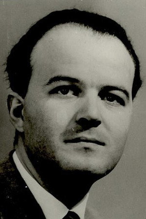 Walter Hagen-Groll portrait