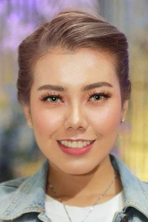 Meema Teh portrait