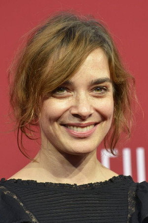 Maja Schöne portrait
