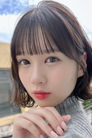 Ogura Nanami portrait