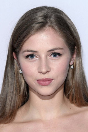 Hermione Corfield portrait