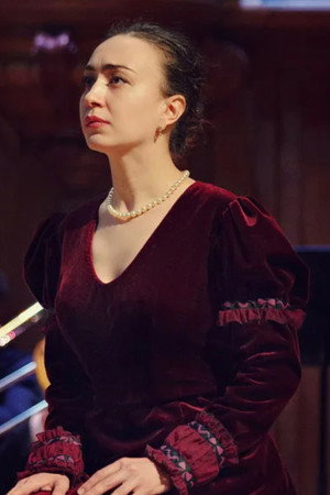 Hava Yandieva portrait