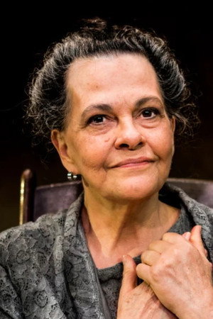 Noemi Marinho portrait