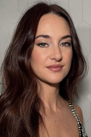 Shailene Woodley portrait