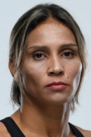 Amanda Lemos portrait