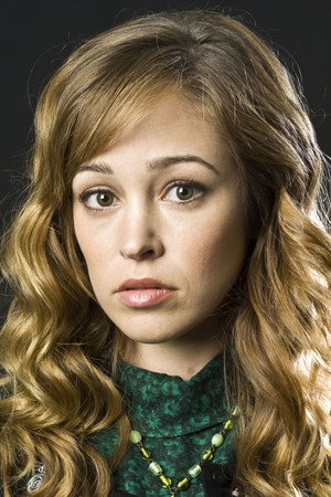 Autumn Reeser portrait