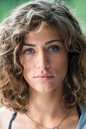 Manon Azem portrait
