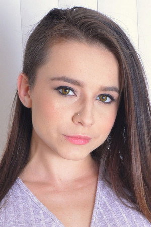Kharlie Stone portrait