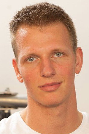 Robin Valej portrait