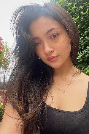 Megan Domani portrait