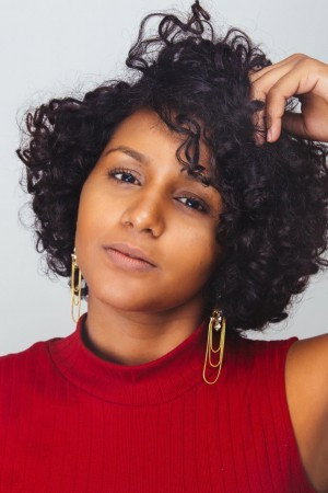 Laís Lage portrait