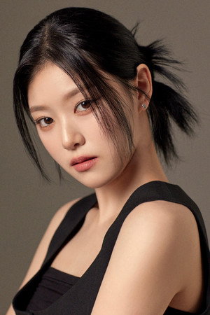HyunJin portrait