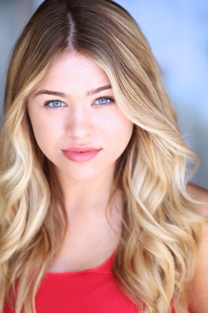 Heather Hopkins portrait
