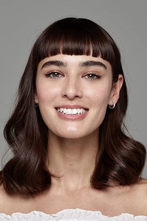 Margaux Brooke portrait