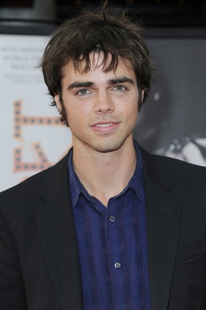 Reid Ewing portrait